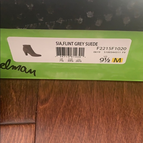 Boots - Picture 9 of 14